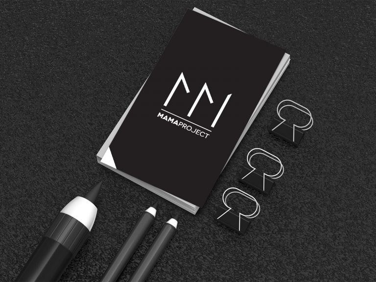 Business cards with MAMAproject’s geometric identity