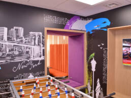 hellodesign-mckinsey-offices-kitchen-graphics-04